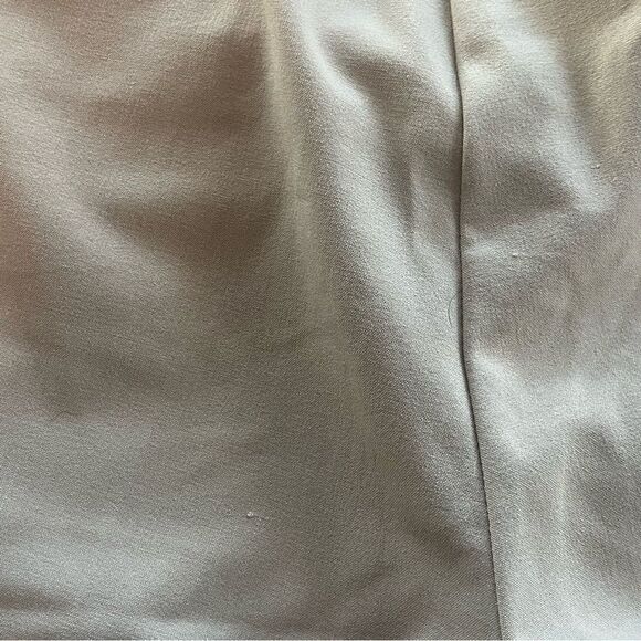 Briggs New York Women's Size 16 Capri Pants​​​​ - Picture 7 of 9